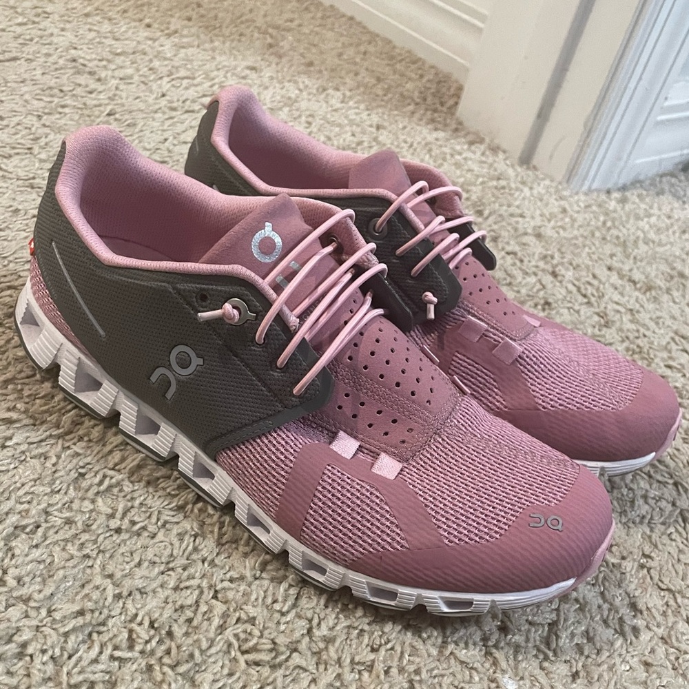 On Cloud Sneakers